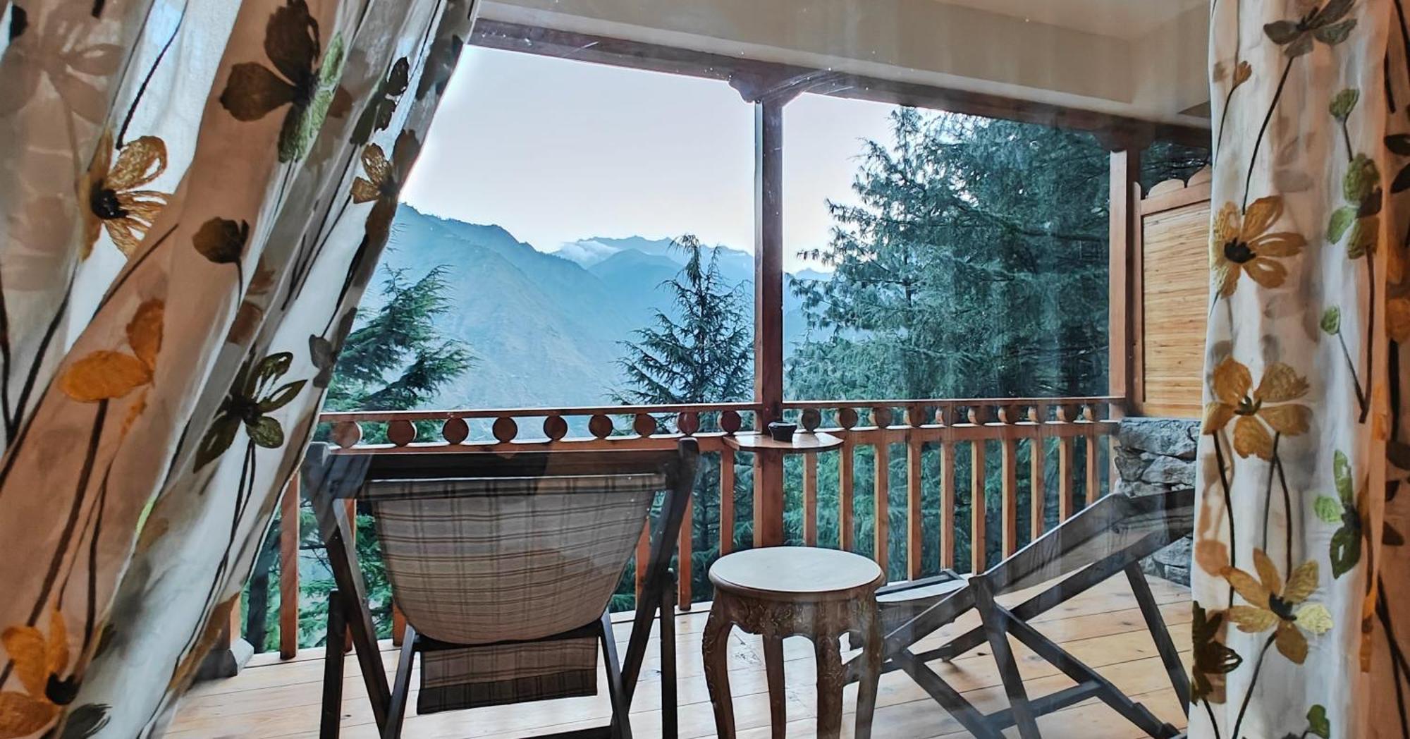 Kudrat - A Boutique Homestay- Tirthan Valley Gushaini エクステリア 写真