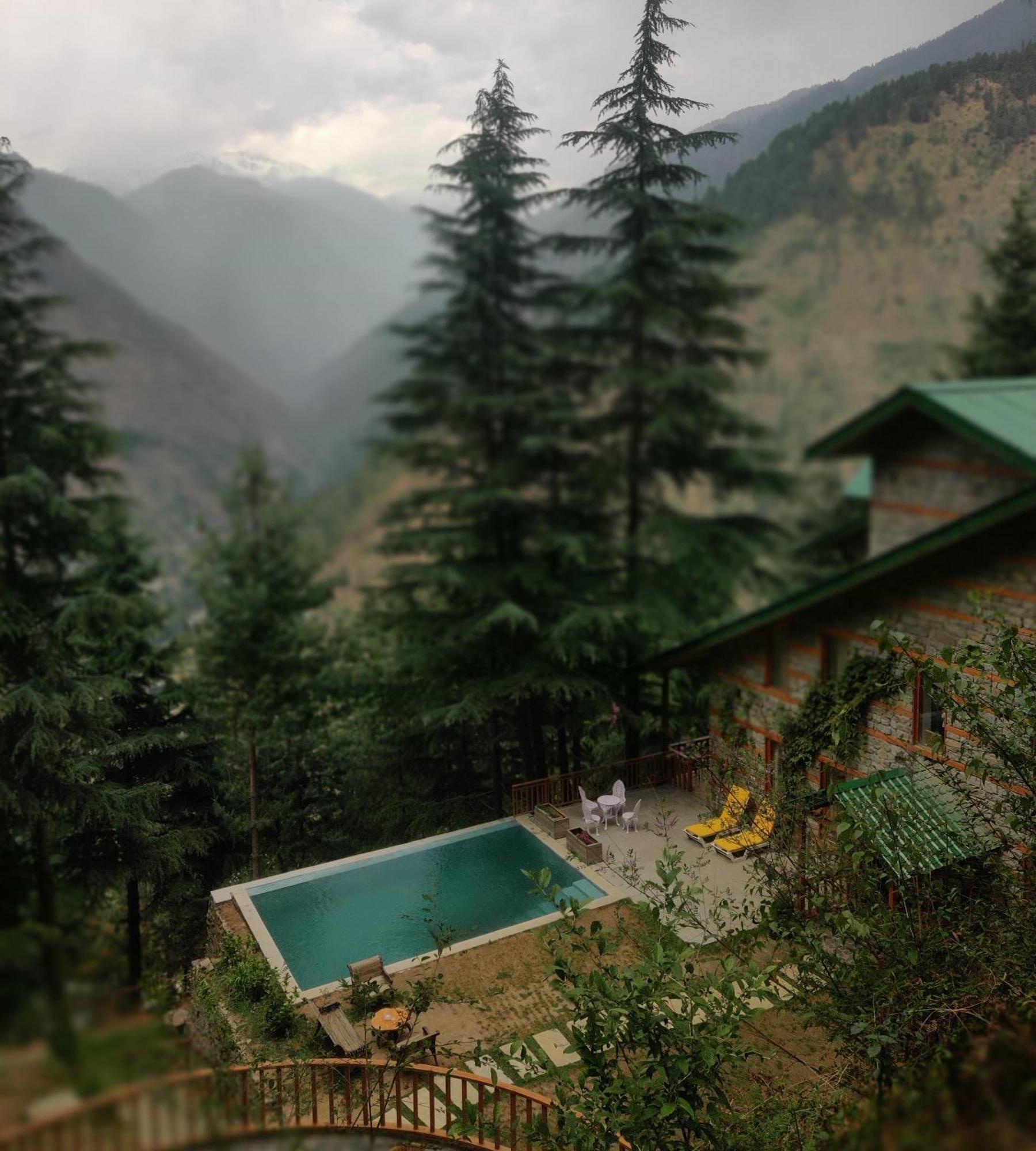 Kudrat - A Boutique Homestay- Tirthan Valley Gushaini エクステリア 写真