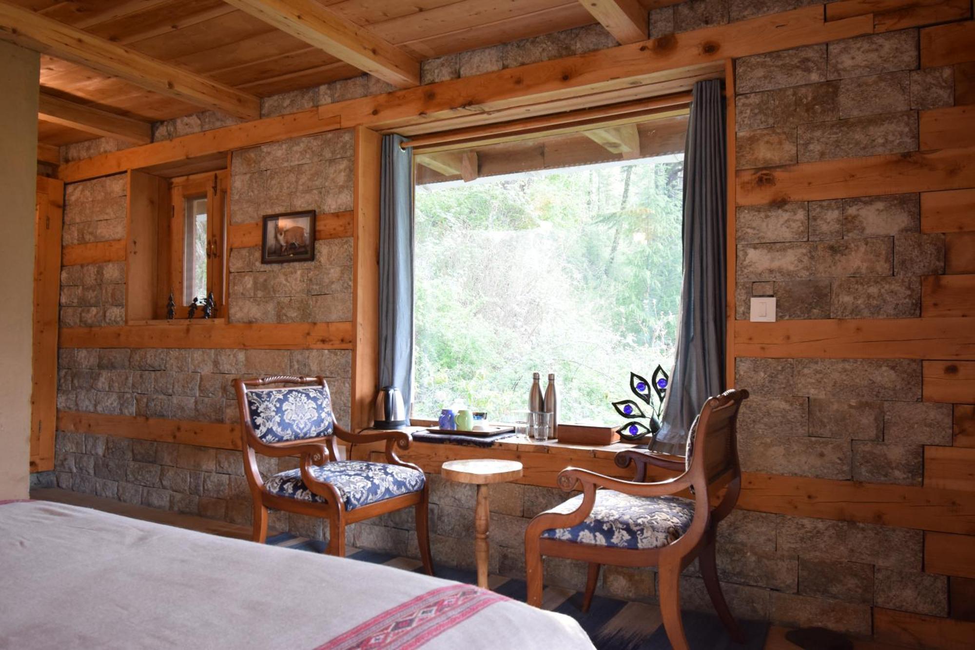 Kudrat - A Boutique Homestay- Tirthan Valley Gushaini エクステリア 写真