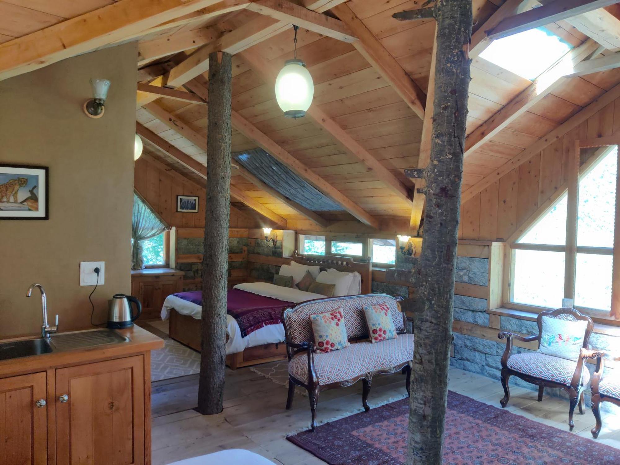 Kudrat - A Boutique Homestay- Tirthan Valley Gushaini 部屋 写真