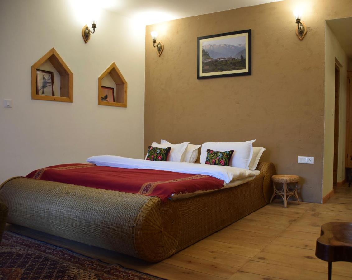 Kudrat - A Boutique Homestay- Tirthan Valley Gushaini エクステリア 写真